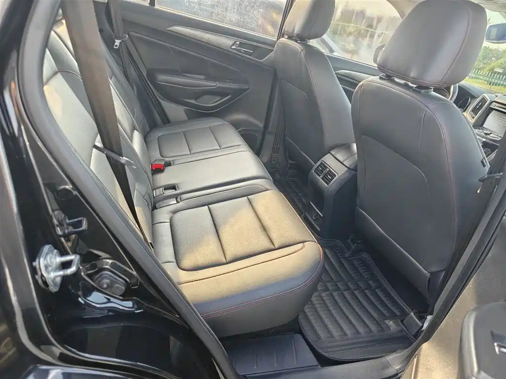 CHANGAN CS75 2016
