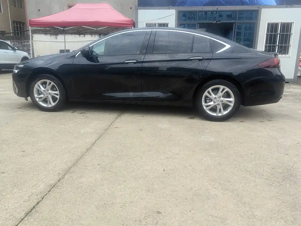 BUICK REGAL 2024