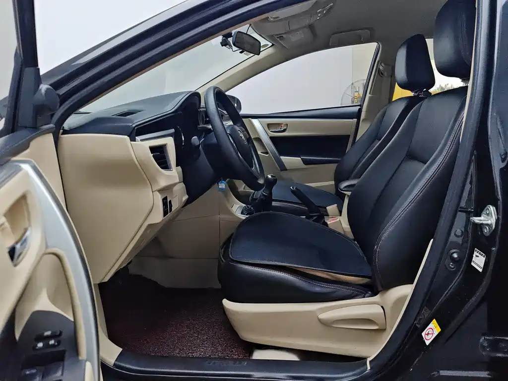 TOYOTA COROLLA 2014