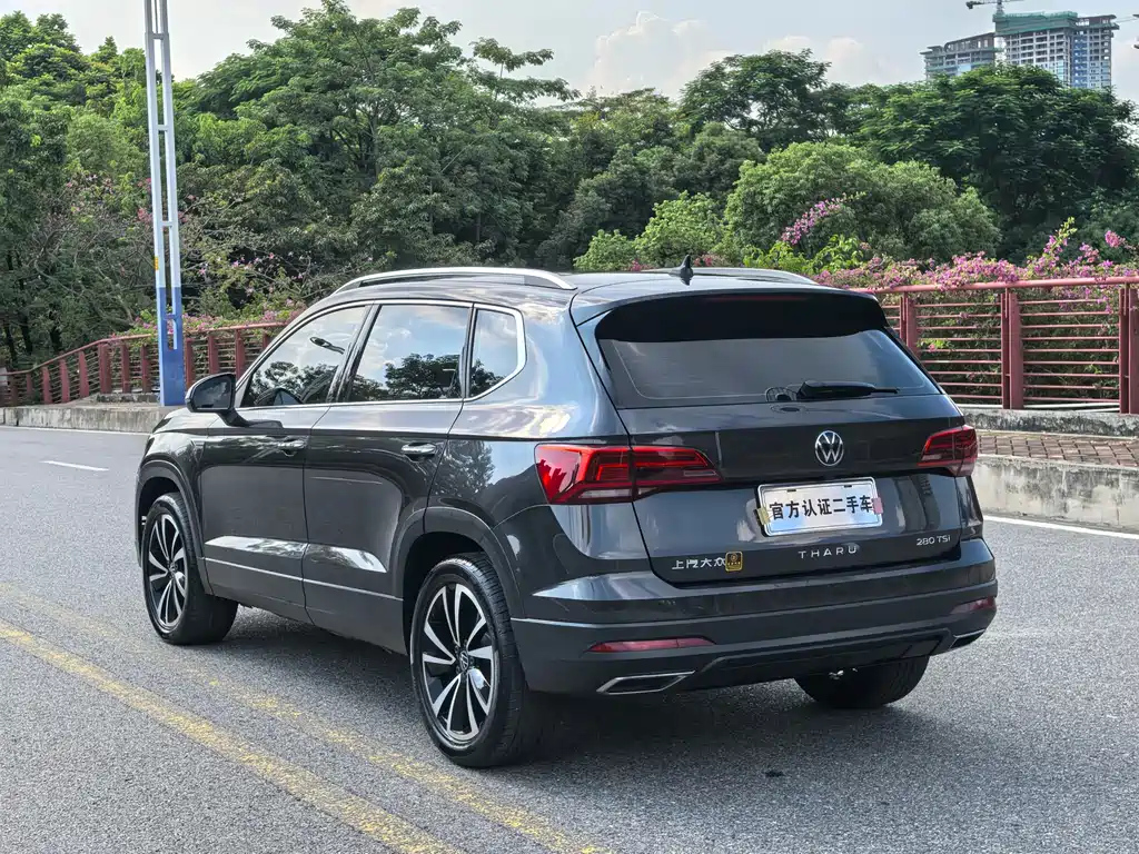VOLKSWAGEN THARU 2022