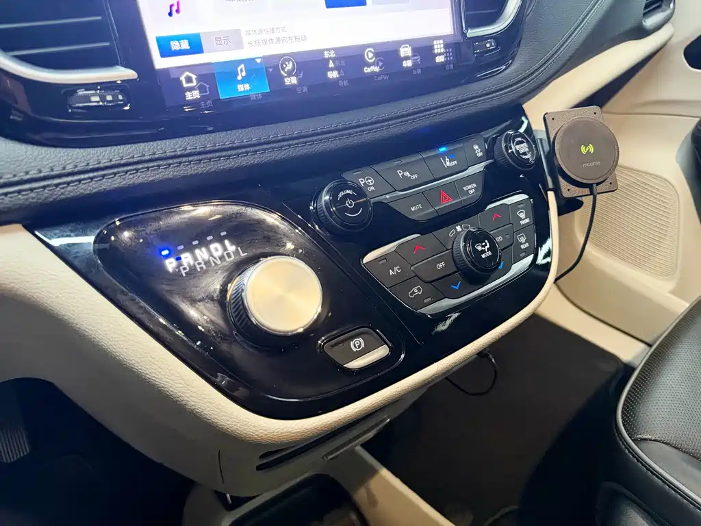 CHRYSLER BIG 捷龙PHEV IMPO 2025