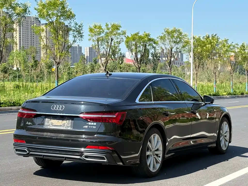 AUDI A6L 2021