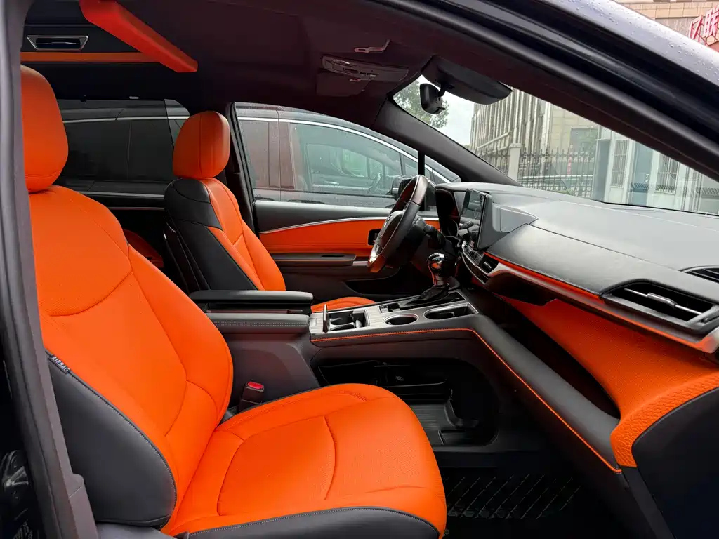 TOYOTA SIENNA SIENNA 2024