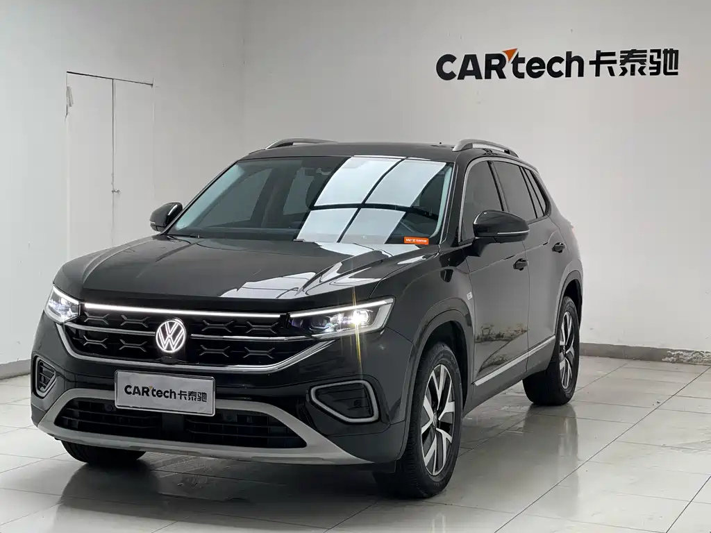 VOLKSWAGEN TAYRON 2025