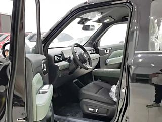 BAO JUN YUEYE PLUS 2025 YEAR FLAGSHIP EDITION 5 SEATS 2025