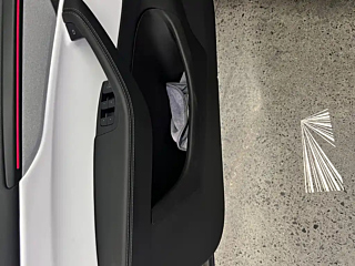 TESLA MODEL Y  2025 YEAR FACELIFT  RANGE  POWER 2025