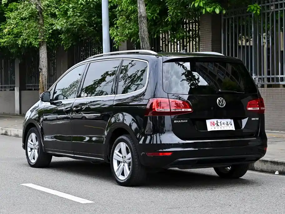 VOLKSWAGEN SHARAN 2018