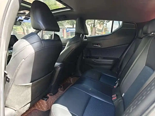 TOYOTA C-HR 2020 YEAR 2.0L LEADING EDITION 2020