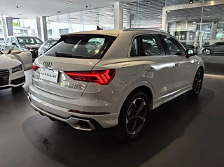 AUDI Q3  2024 YEAR 35 TFSI FASHION DYNAMIC 2024