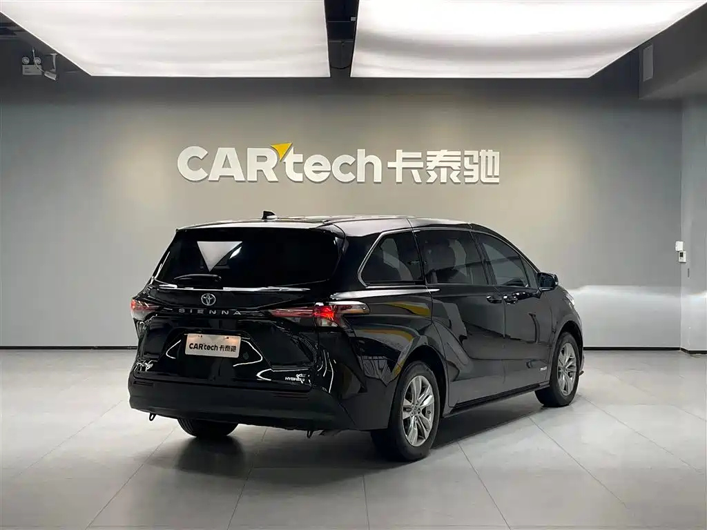 TOYOTA SIENNA SIENNA 2023