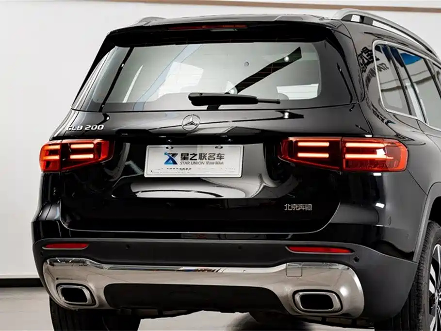 MERCEDES BENZ GLB 2024