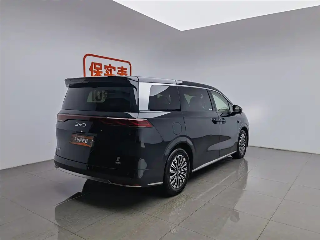 BYD XIA 2025