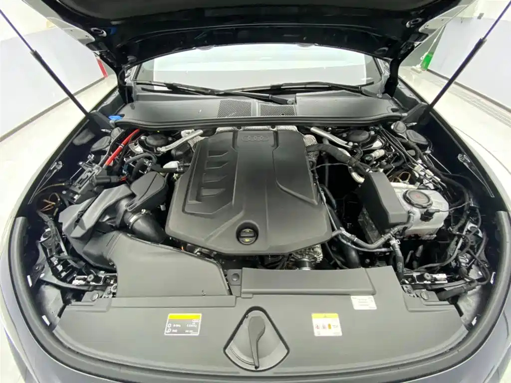 AUDI A5L SPORTBACK 2025