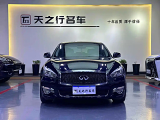 INFINITI Q70 2015
