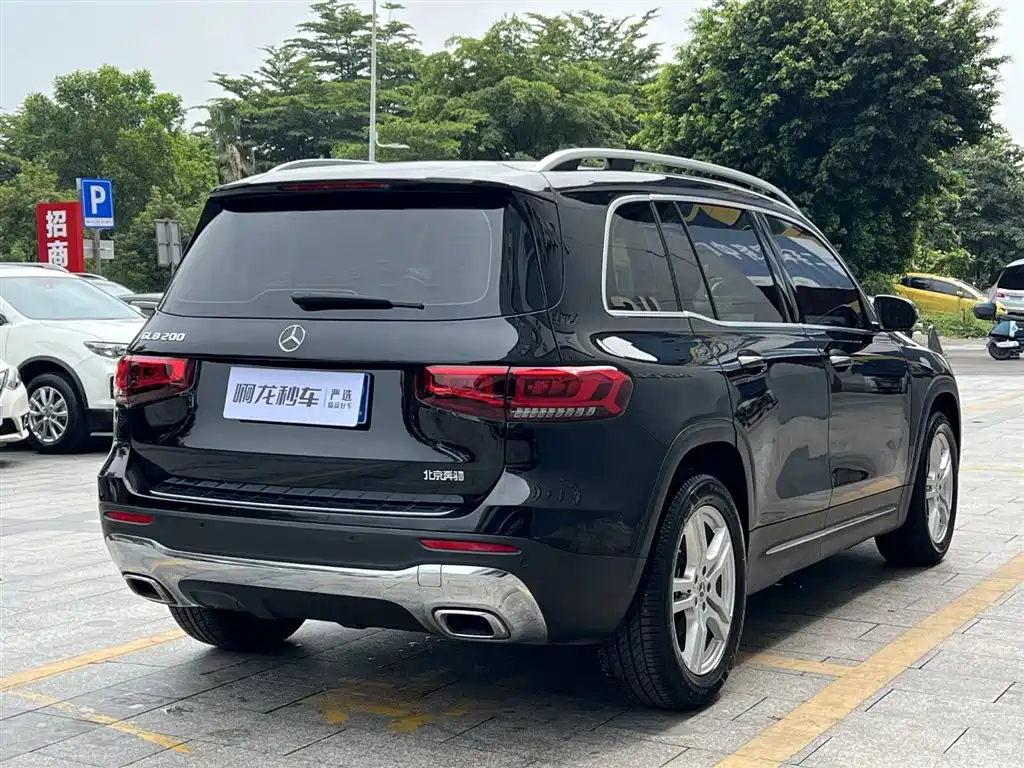 MERCEDES BENZ GLB 2020