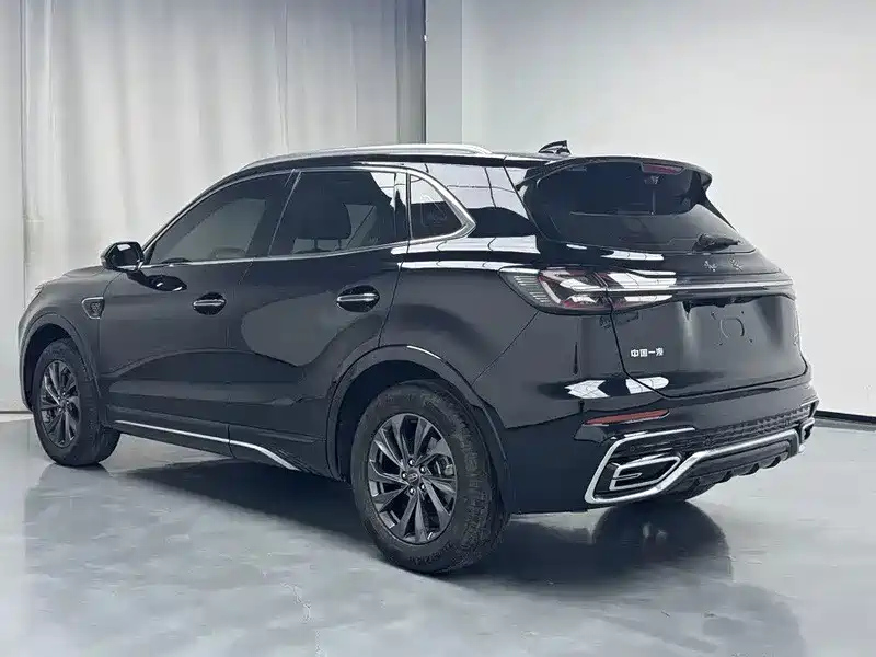 HONGQI HS5 2023