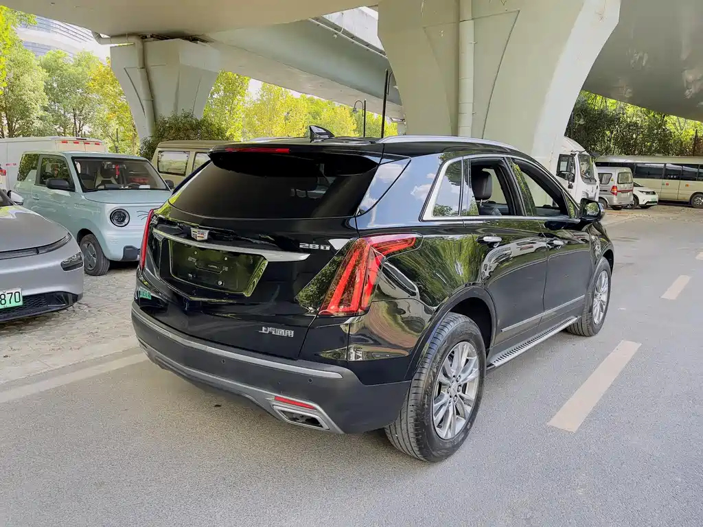 CADILLAC XT5 2019