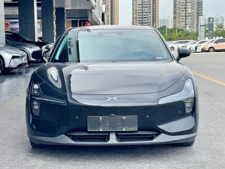 Заказать XPENG MOTORS MONA M03