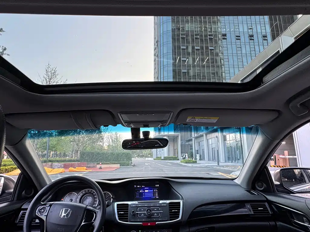 HONDA ACCORD 2019