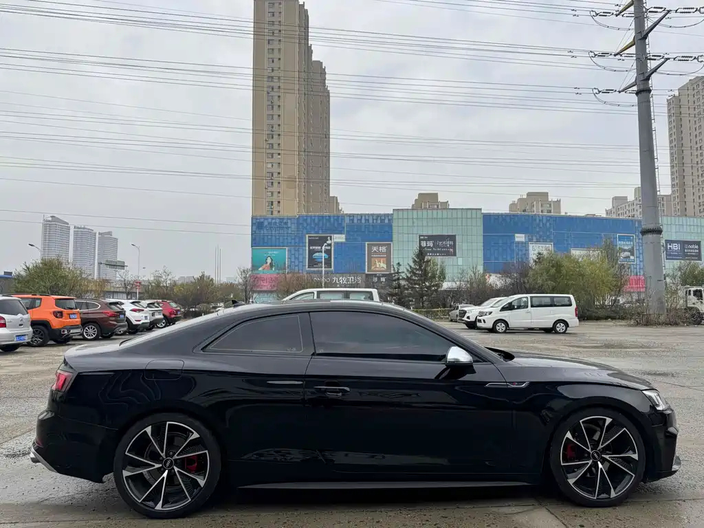 AUDI A5 2019