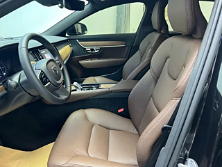 VOLVO S90 2025