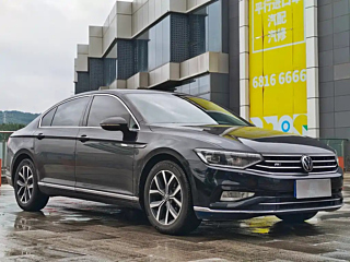 VOLKSWAGEN MAGOTAN 2021