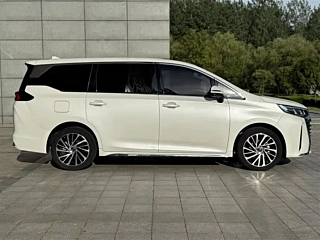 TRUMPCHI M6  2024 YEAR MAX 270T WDCT PRESTIGE EDITION 2024