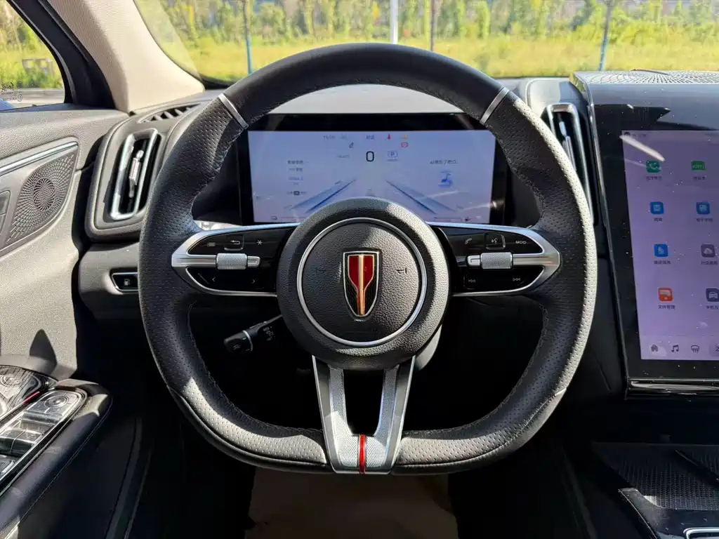 HONGQI HS3 PHEV 2024