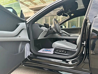 NIO ET5T  2025 YEAR 75KWH TOURING 2025