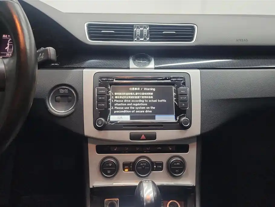 VOLKSWAGEN MAGOTAN 2016