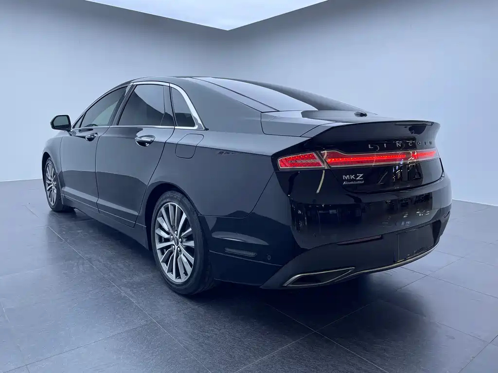 LINCOLN MKZ 2021
