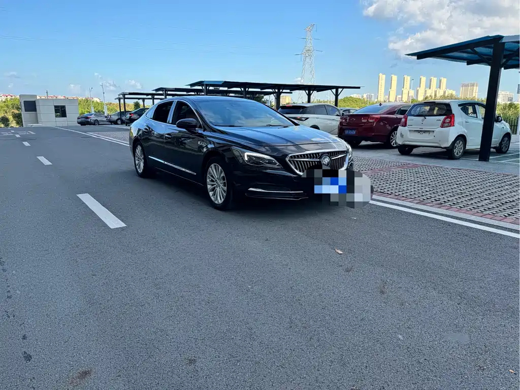 BUICK LACROSSE 2017