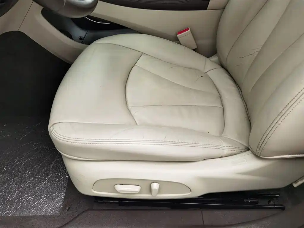 BUICK LACROSSE 2016