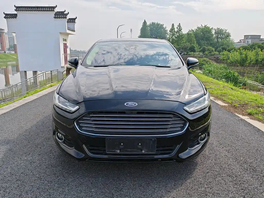 FORD MONDEO 2013