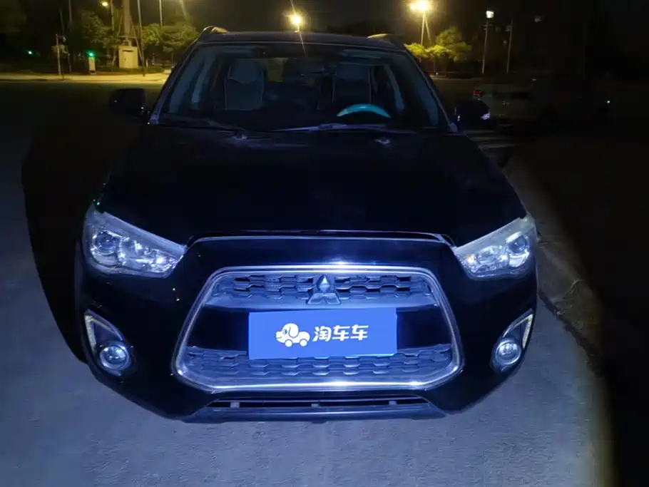 MITSUBISHI ASX 2015