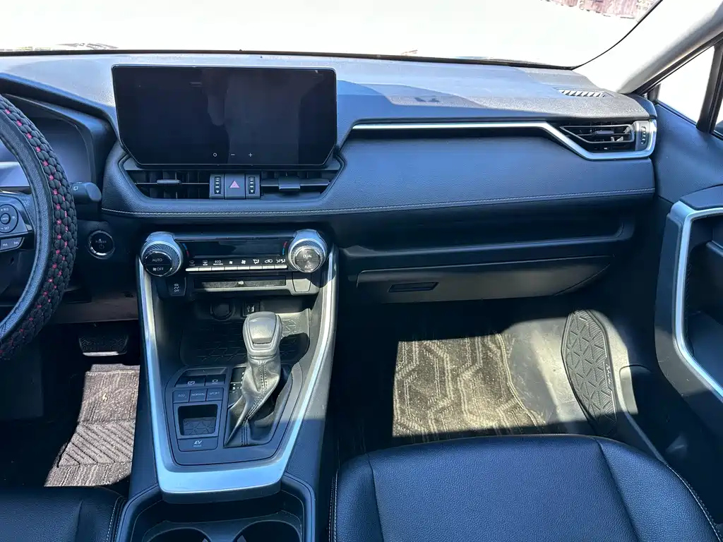 TOYOTA RAV4 RONGFANG 2024