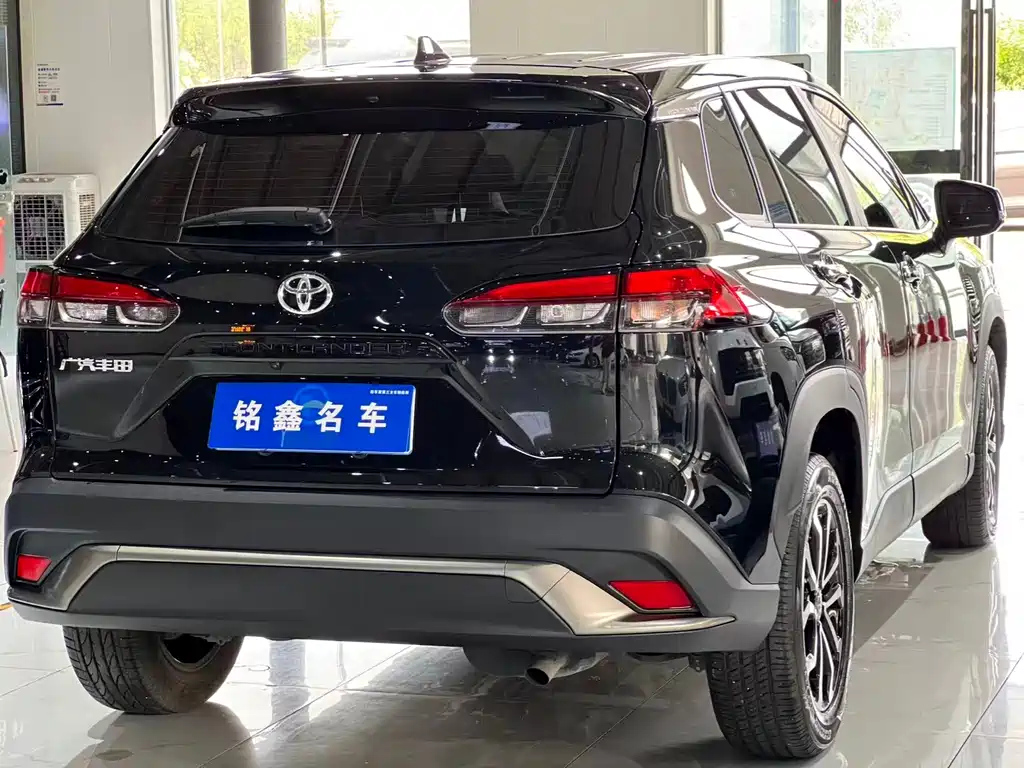 TOYOTA FRONTLANDER 2024