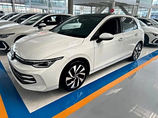 VOLKSWAGEN GOLF  2025 YEAR 300TSI PRO 2025