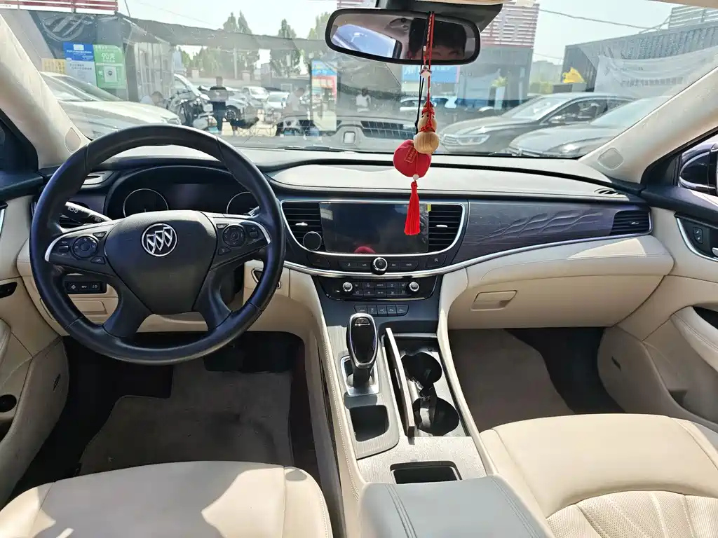 BUICK LACROSSE 2020