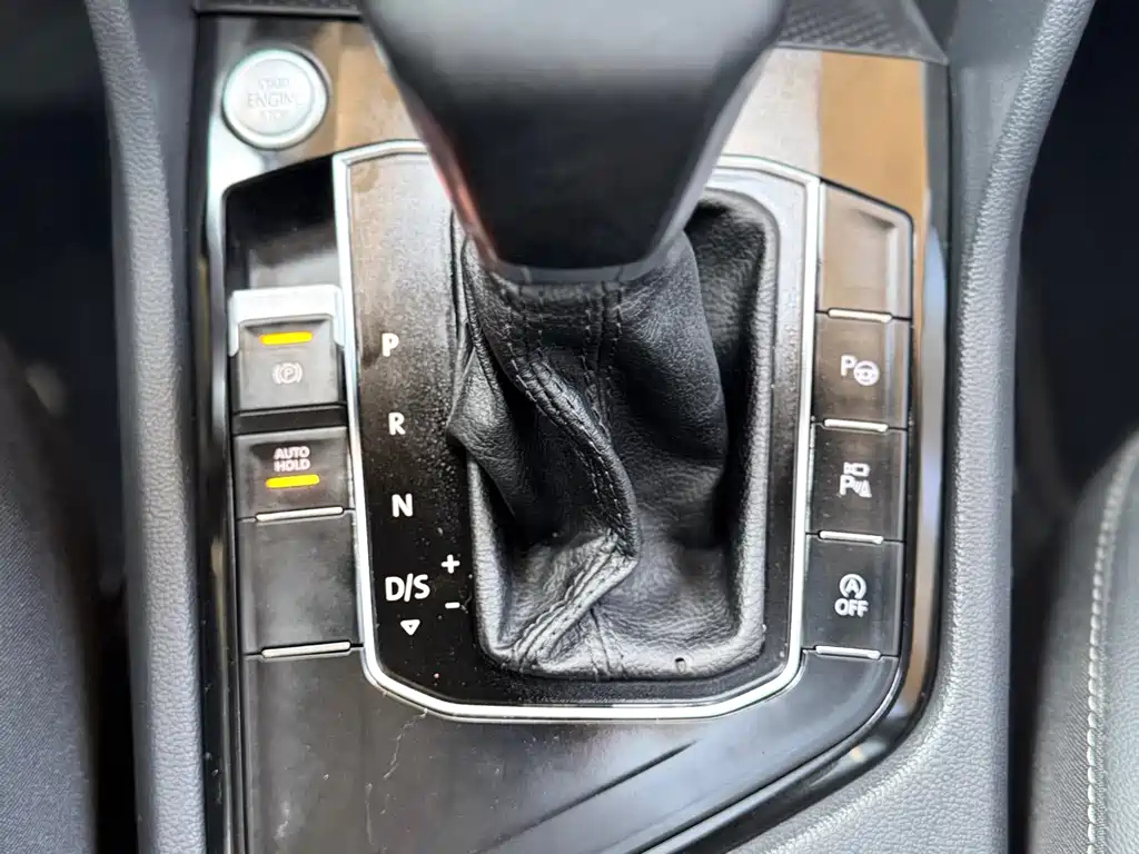 VOLKSWAGEN TIGUAN L 2023