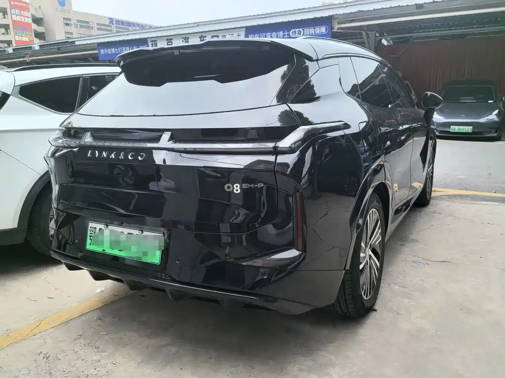 LYNK&CO 08 NEW ENERGY 2025