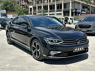 VOLKSWAGEN MAGOTAN 2023