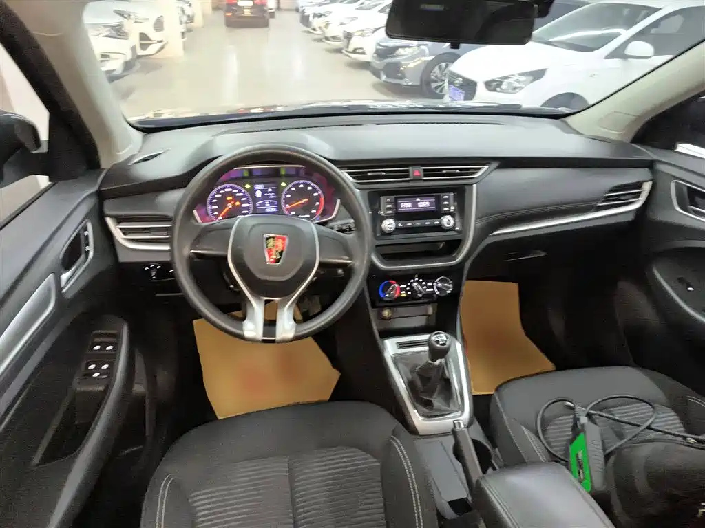ROEWE RX3 2019