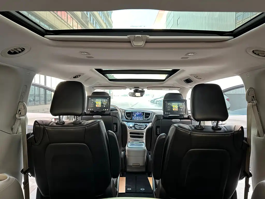 CHRYSLER BIG 捷龙 IMPORT 2018