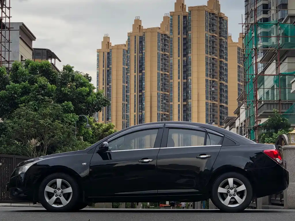 CHEVROLET CRUZE 2013