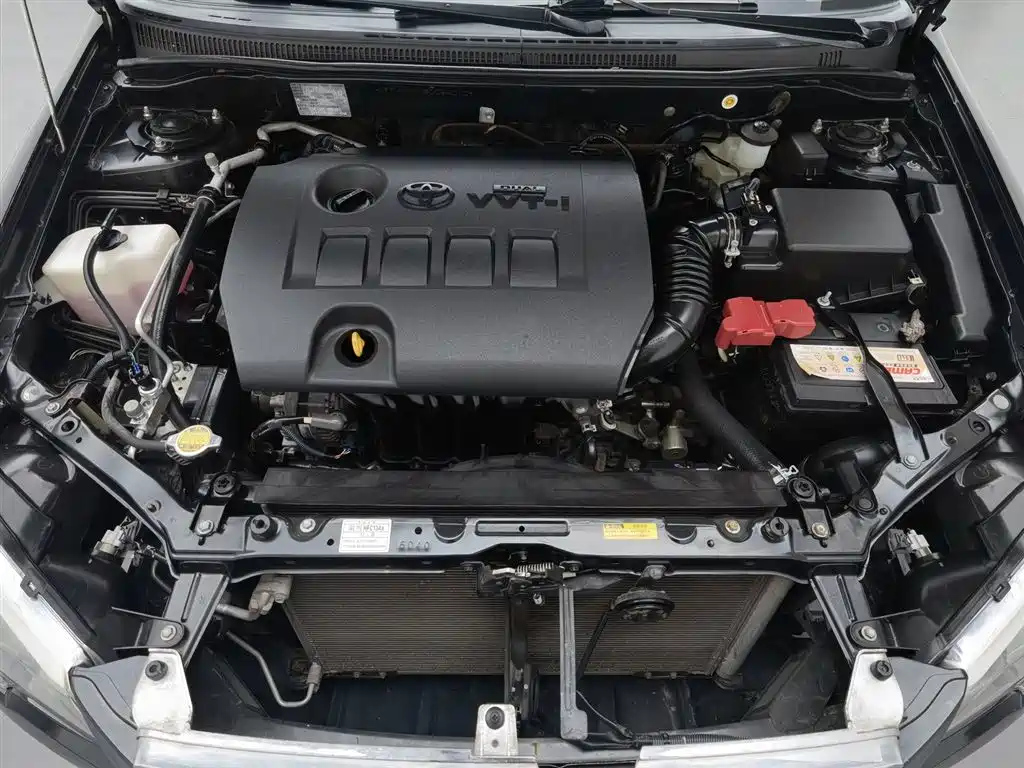 TOYOTA COROLLA 2013
