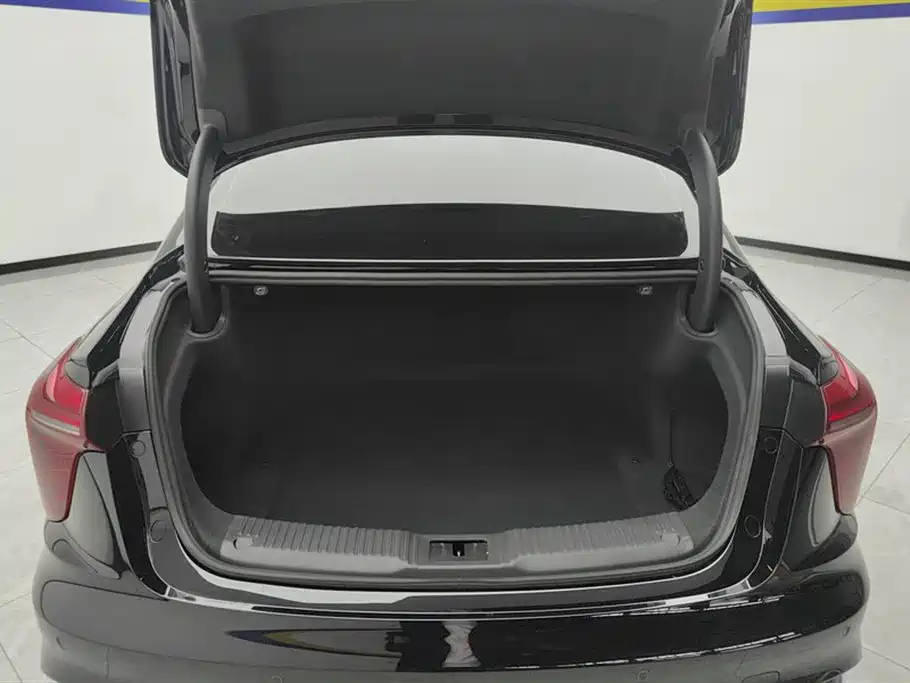 HONGQI H5 2023