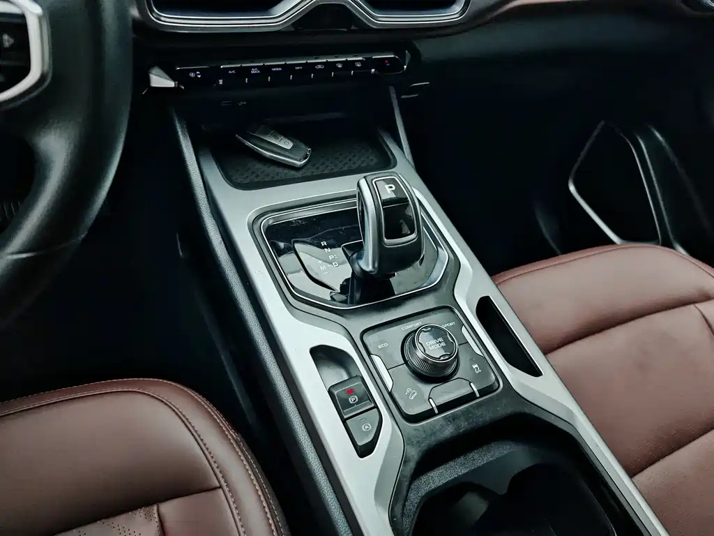 GEELY AUTO HAOYUE 2022