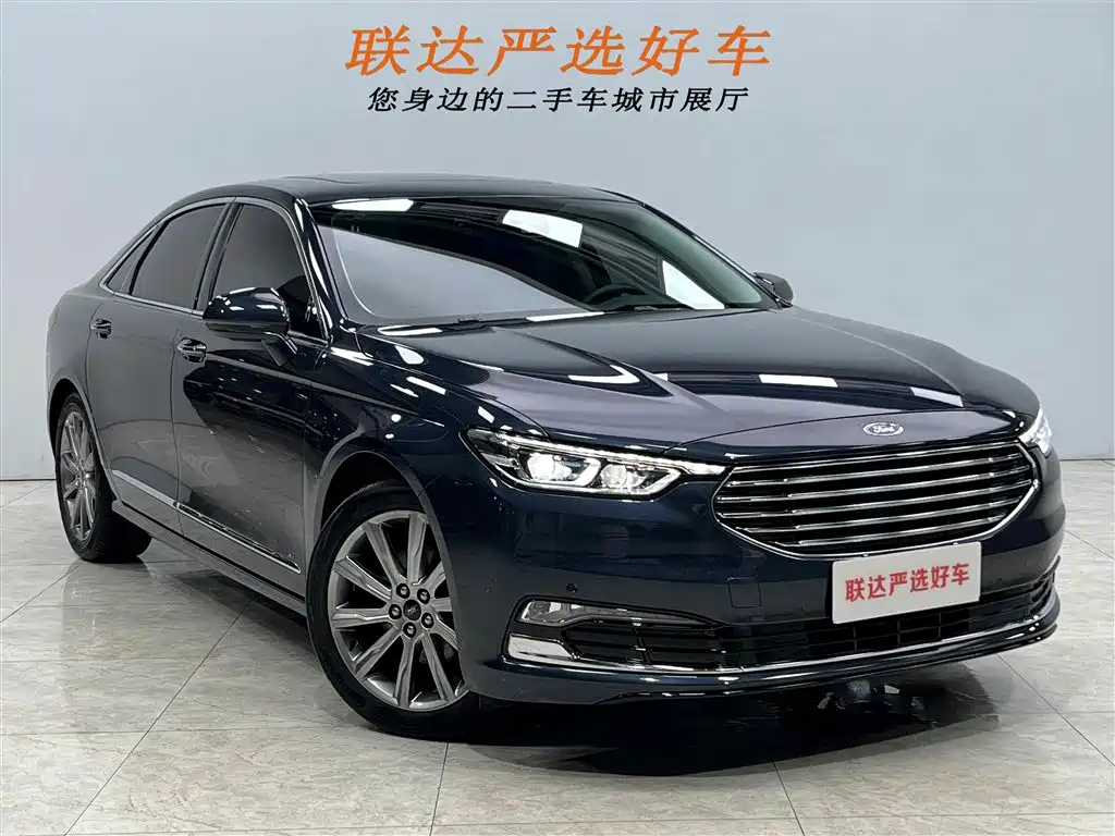 FORD TAURUS 2021