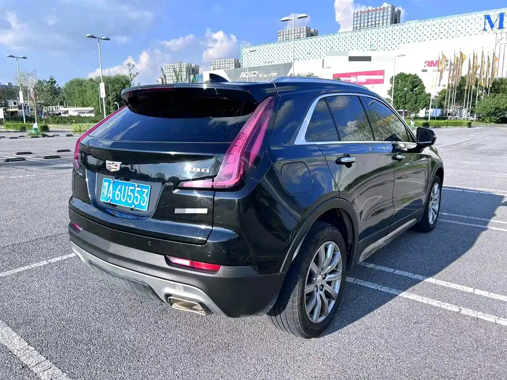 CADILLAC XT4 2019